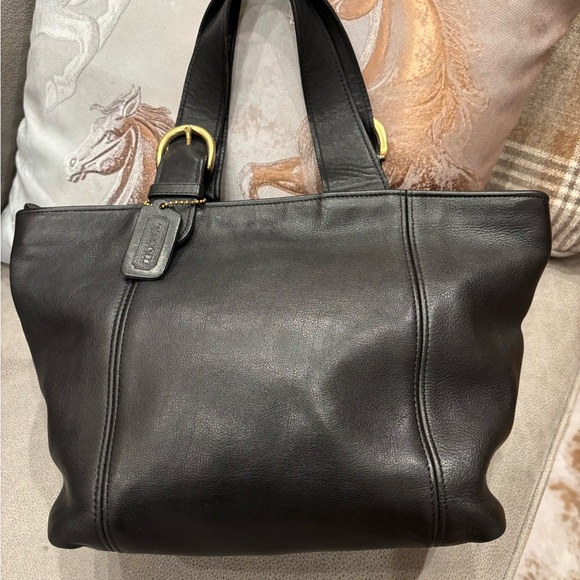 Vintage Coach Black Leather waverly Tote with Brass Accent Hardware - Picture 2 of 11